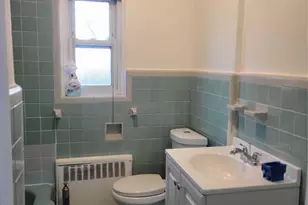 119-24 203rd St, Saint Albans, NY 11412 - Photo 10