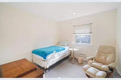 11 Fordham Drive, Plainview, NY 11803 - Photo 32