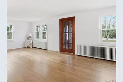 12 Summit Boulevard, Westhampton, NY 11977 - Photo 2