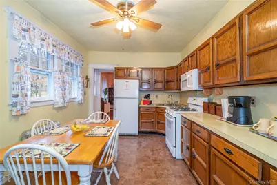 1259 Post Road, Scarsdale, NY 10583 - Photo 8