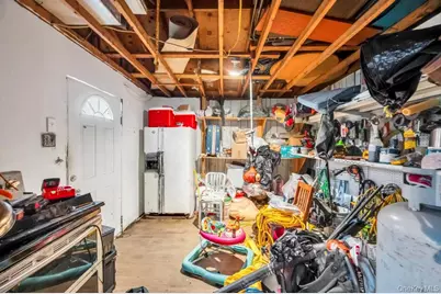 626 Winthrop Drive, Uniondale, NY 11553 - Photo 40