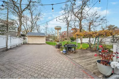 626 Winthrop Drive, Uniondale, NY 11553 - Photo 12