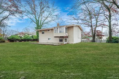 31 Cabin Lane, East Setauket, NY 11733 - Photo 24