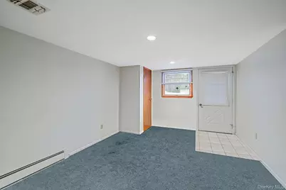 31 Cabin Lane, East Setauket, NY 11733 - Photo 12