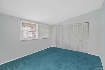 31 Cabin Lane, East Setauket, NY 11733 - Photo 16