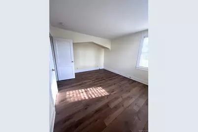 24 Arnold Avenue, West Babylon, NY 11704 - Photo 12