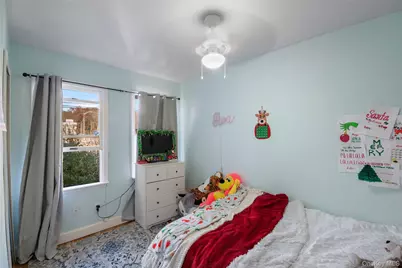 277 Horseblock Road, Farmingville, NY 11738 - Photo 14