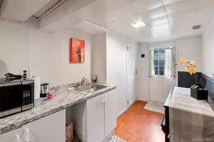 277 Horseblock Road, Farmingville, NY 11738 - Photo 20