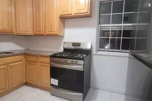 77-04 141st St, Kew Gardens, NY 11367 - Photo 2