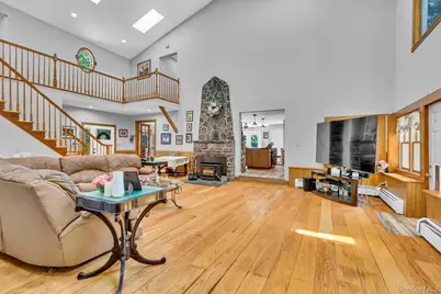 65 Oxford Springs Road, Chester, NY 10918 - Photo 10