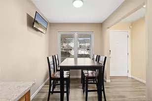 106 Northwood Blvd, Central Islip, NY 11722 - Photo 6