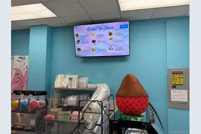 120-09 Jamaica Avenue, Richmond Hill, NY 11418 - Photo 4