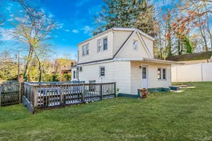 44 Lynbrook Dr, Sound Beach, NY 11789 - Photo 8