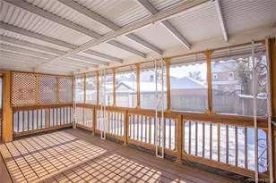 1261 Waverly St, Hewlett, NY 11557 - Photo 16