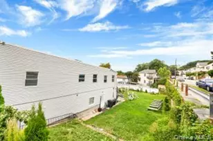 53 Lockwood Ave, Yonkers, NY 10701 - Photo 8