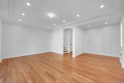 478 W Central Avenue #203, Monsey, NY 10977 - Photo 14