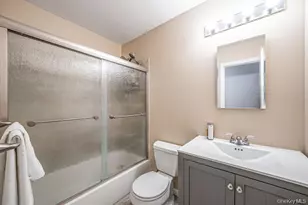 40 W 4th St, Patchogue, NY 11772 - Photo 6