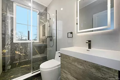 267 Sprucewood Drive, Levittown, NY 11756 - Photo 22