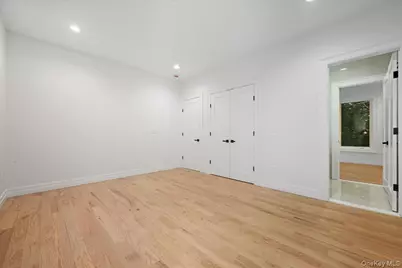 267 Sprucewood Drive, Levittown, NY 11756 - Photo 32