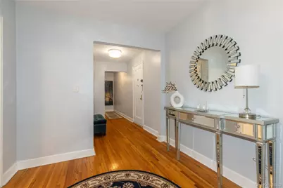 6-8 Wooleys Lane #B-34, Great Neck, NY 11023 - Photo 4