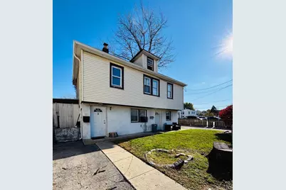 82 Fern Place, Inwood, NY 11096 - Photo 2