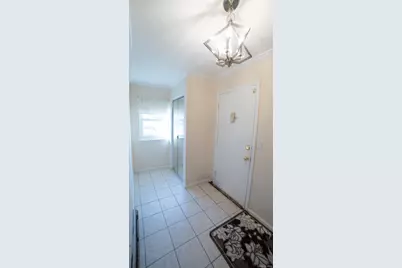 614 Woodland Hills Road, White Plains, NY 10603 - Photo 4