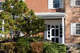 614 Woodland Hills Rd, White Plains, NY 10603 - Photo 2