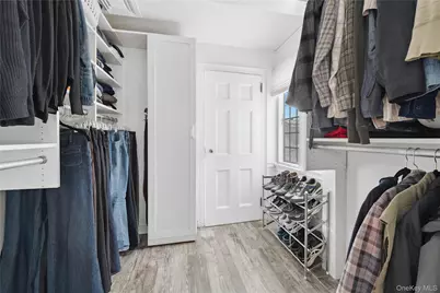 46 E Hyatt Avenue, Mount Kisco, NY 10549 - Photo 16