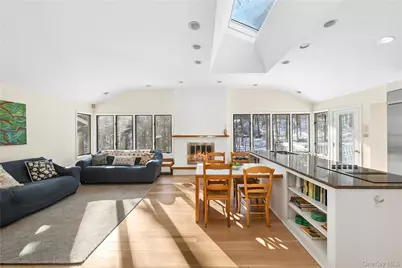 56 Brandon Drive, Mount Kisco, NY 10549 - Photo 4