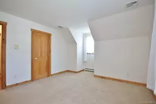 138 Round Hill Rd, Walden, NY 12586 - Photo 24