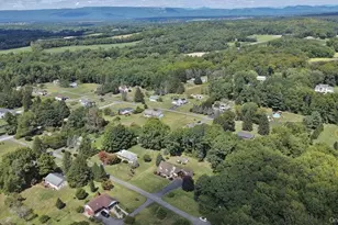 138 Round Hill Rd, Walden, NY 12586 - Photo 4