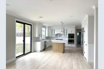 1750 Henry Road, Merrick, NY 11566 - Photo 6