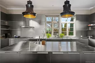 106 Premium Point, New Rochelle, NY 10801 - Photo 18