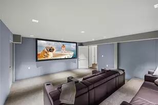 106 Premium Point, New Rochelle, NY 10801 - Photo 34