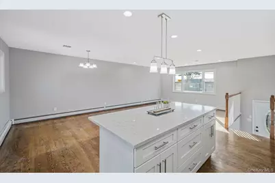 445 45th Street, Copiague, NY 11726 - Photo 10