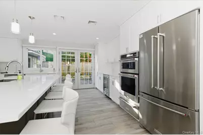 1697 Bay Boulevard, Atlantic Beach, NY 11509 - Photo 10