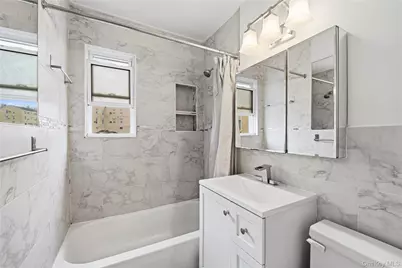 252-01 72nd Avenue #Lower, Bellerose, NY 11426 - Photo 10