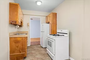 126 Church St, New Rochelle, NY 10805 - Photo 10