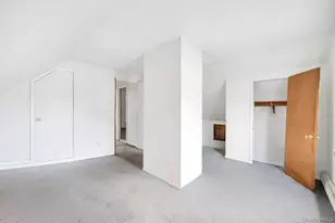 143 Blacksmith Rd E, Levittown, NY 11756 - Photo 12