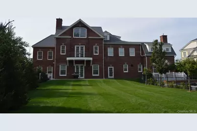 5020 Grosvenor Avenue, Bronx, NY 10471 - Photo 1