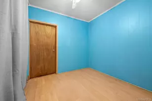 77-20 79th St, Glendale, NY 11385 - Photo 14