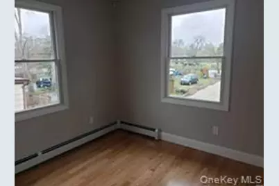 71 Park Avenue #A, Babylon, NY 11702 - Photo 4