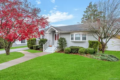 24 W Oak Street, Farmingdale, NY 11735 - Photo 1