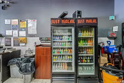 20502 Hillside Avenue, Hollis, NY 11423 - Photo 12