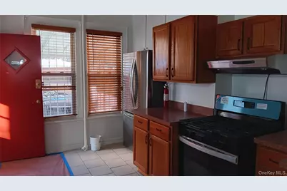 1811 Wallace Avenue, Bronx, NY 10462 - Photo 10