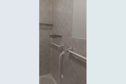 1811 Wallace Avenue, Bronx, NY 10462 - Photo 20