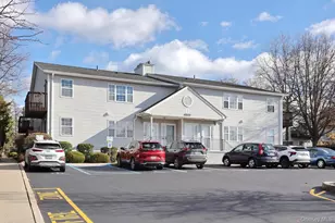 262 E Crooked Hill Rd, Pearl River, NY 10965 - Photo 2