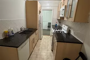 2081 Cruger Ave Cruger, Bronx, NY 10462 - Photo 12