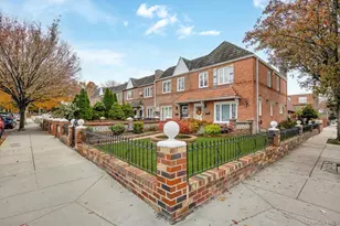 62-02 78th St, Middle Village, NY 11379 - Photo 4