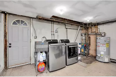 62-02 78th Street, Middle Village, NY 11379 - Photo 18